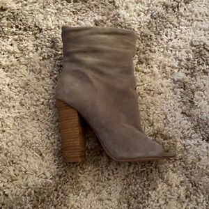 Chinese Laundry Kristin Cavalari open toed booties